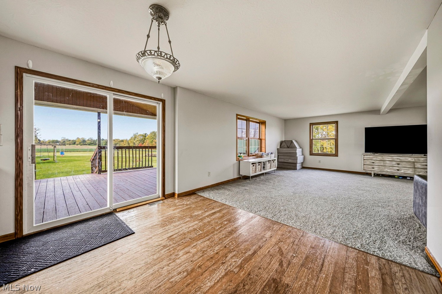 22144 West Road Wellington OH 44090