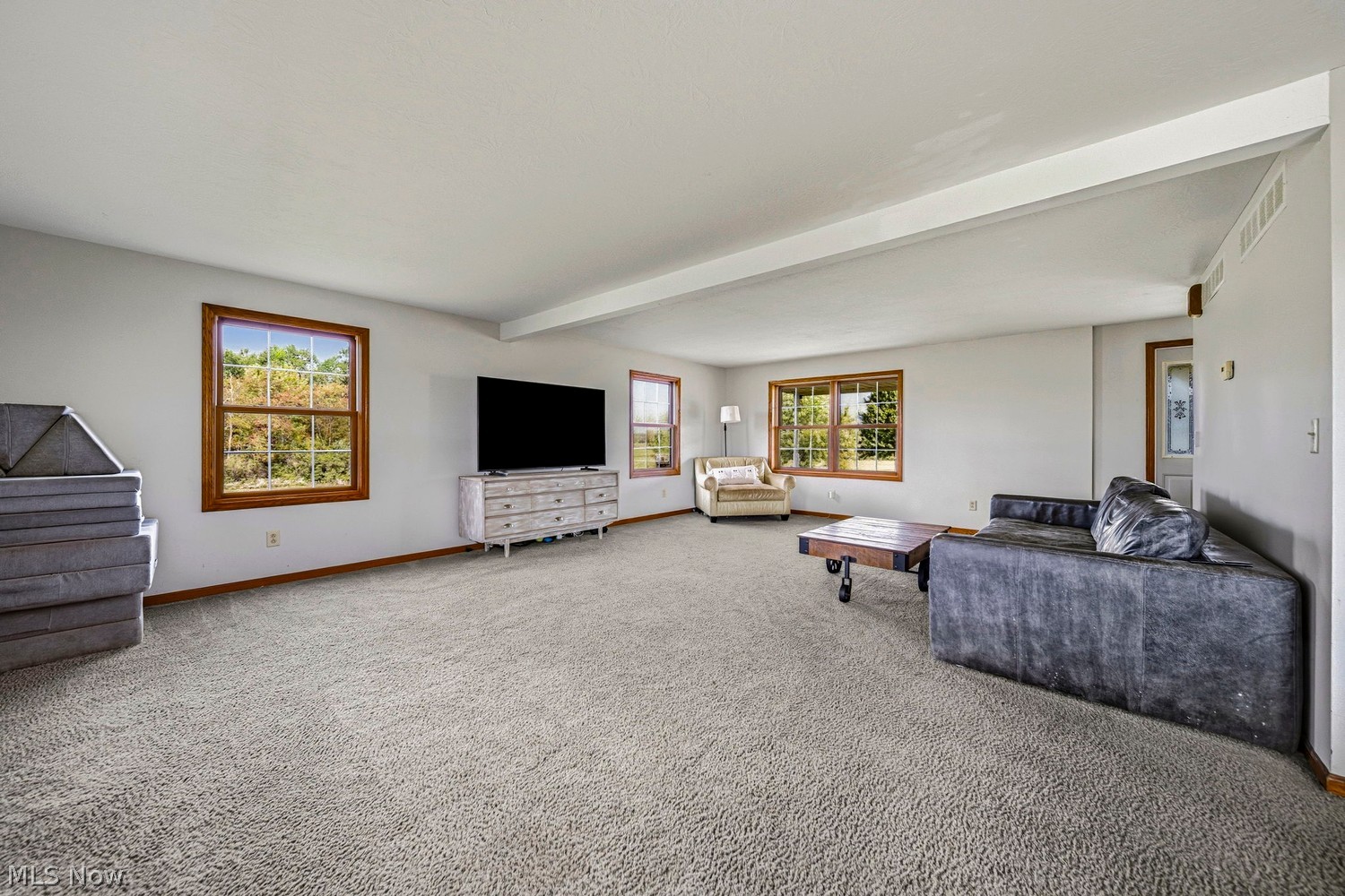 22144 West Road Wellington OH 44090