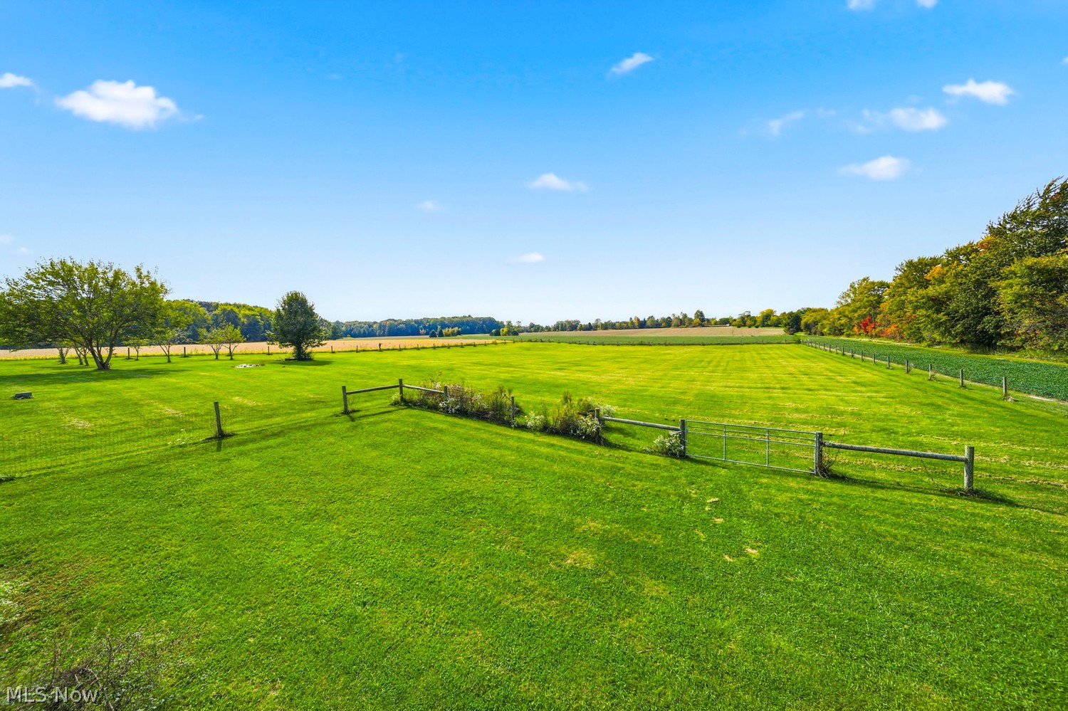 22144 West Road Wellington OH 44090