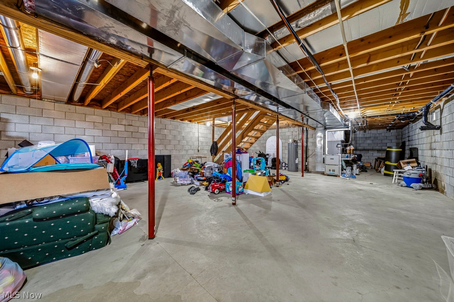 22144 West Road Wellington OH 44090