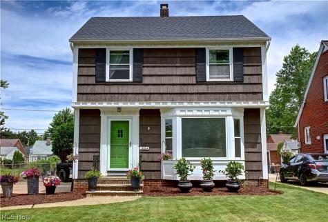 16204 W Park Road Cleveland OH 44111