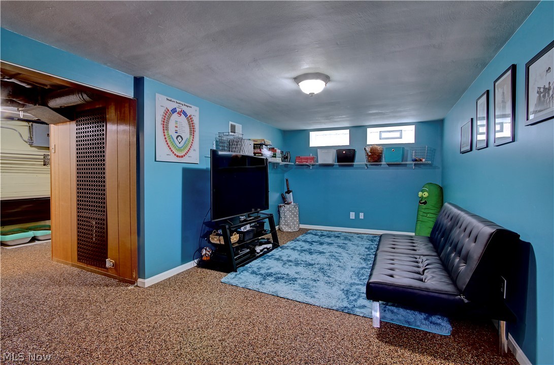 16204 W Park Road Cleveland OH 44111