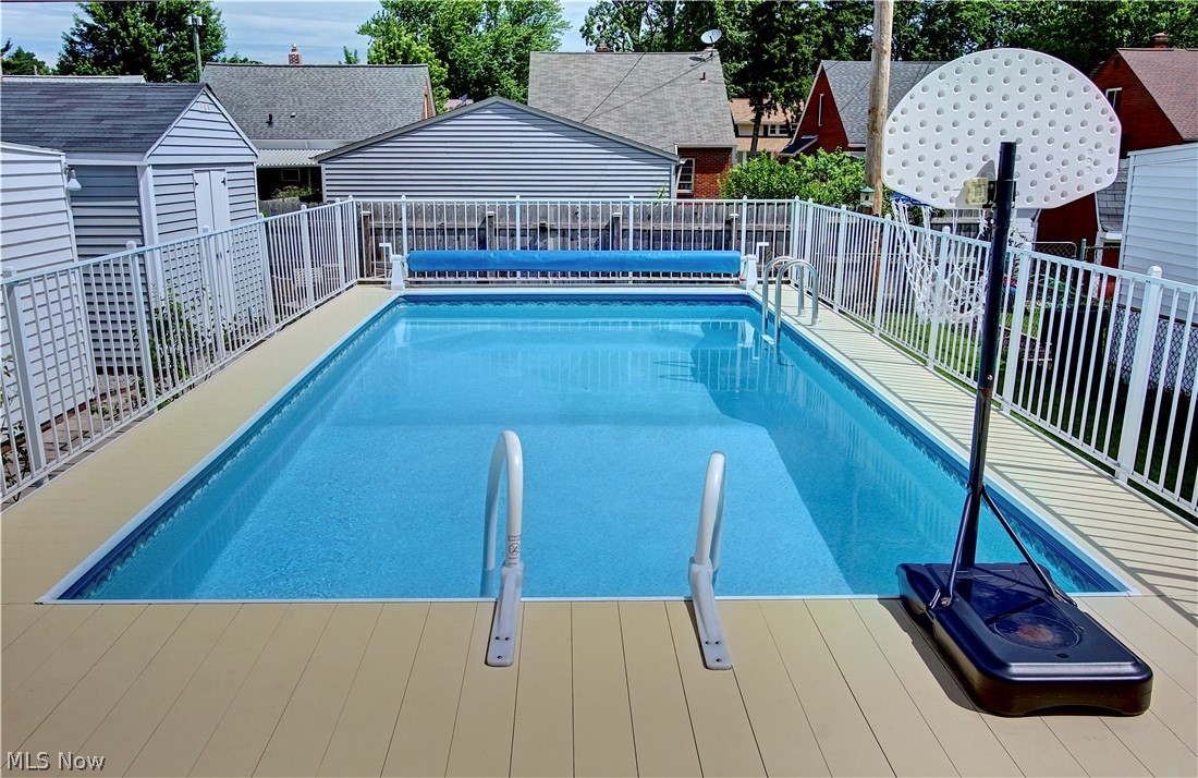 16204 W Park Road Cleveland OH 44111