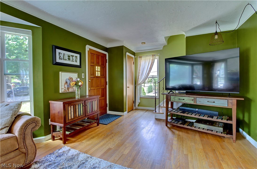 16204 W Park Road Cleveland OH 44111