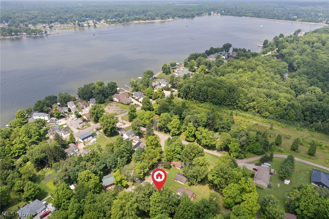 1499 Beachview Drive Lake Milton OH 44429