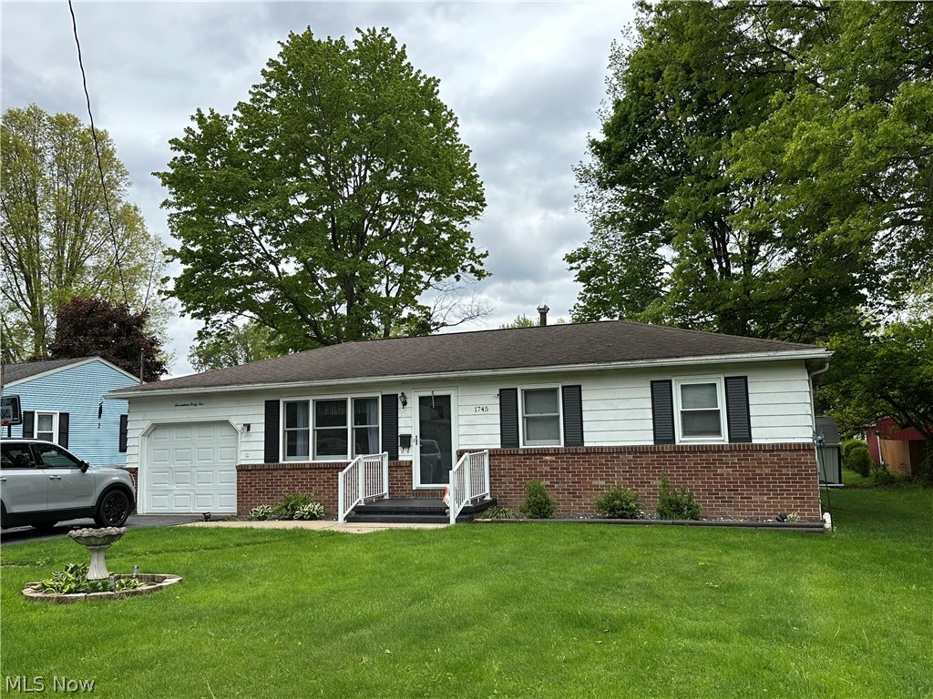 1745 E 3rd Street Salem OH 44460