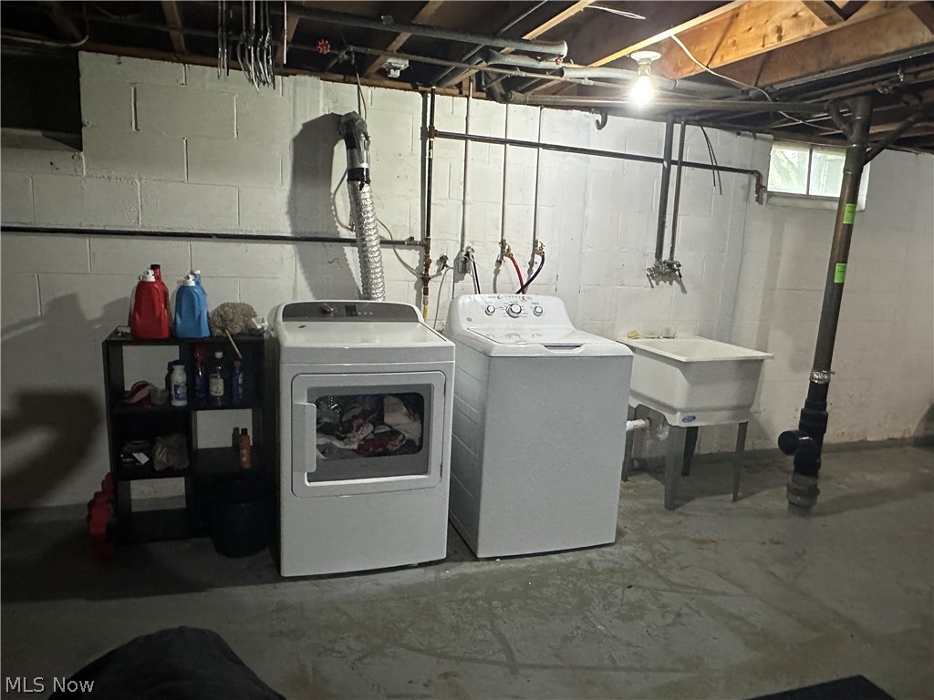 1745 E 3rd Street Salem OH 44460