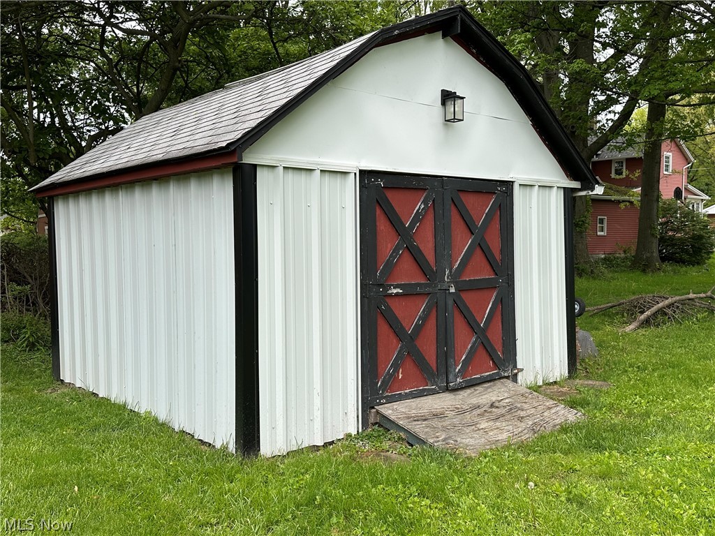 1745 E 3rd Street Salem OH 44460