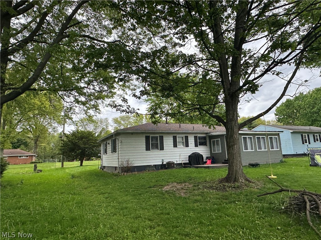 1745 E 3rd Street Salem OH 44460