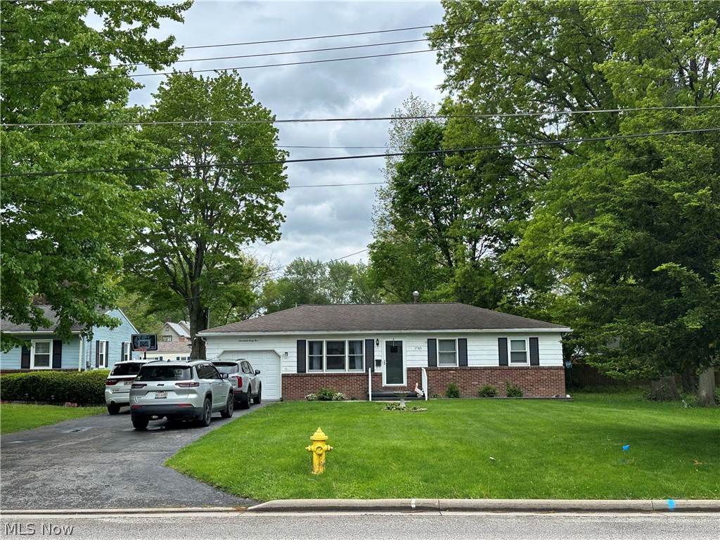 1745 E 3rd Street Salem OH 44460