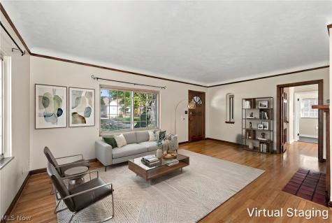 16605 Westdale Avenue Cleveland OH 44135