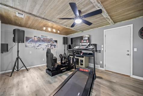 1135 Royal Drive Amherst OH 44001