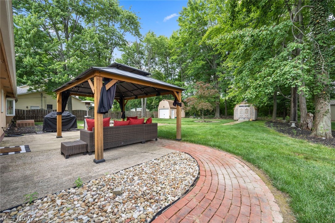 1135 Royal Drive Amherst OH 44001