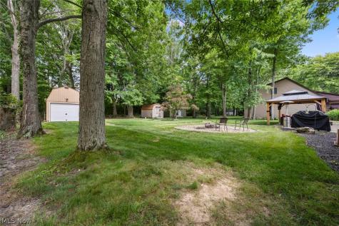 1135 Royal Drive Amherst OH 44001