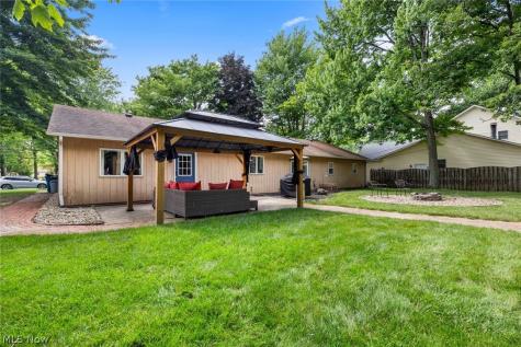 1135 Royal Drive Amherst OH 44001