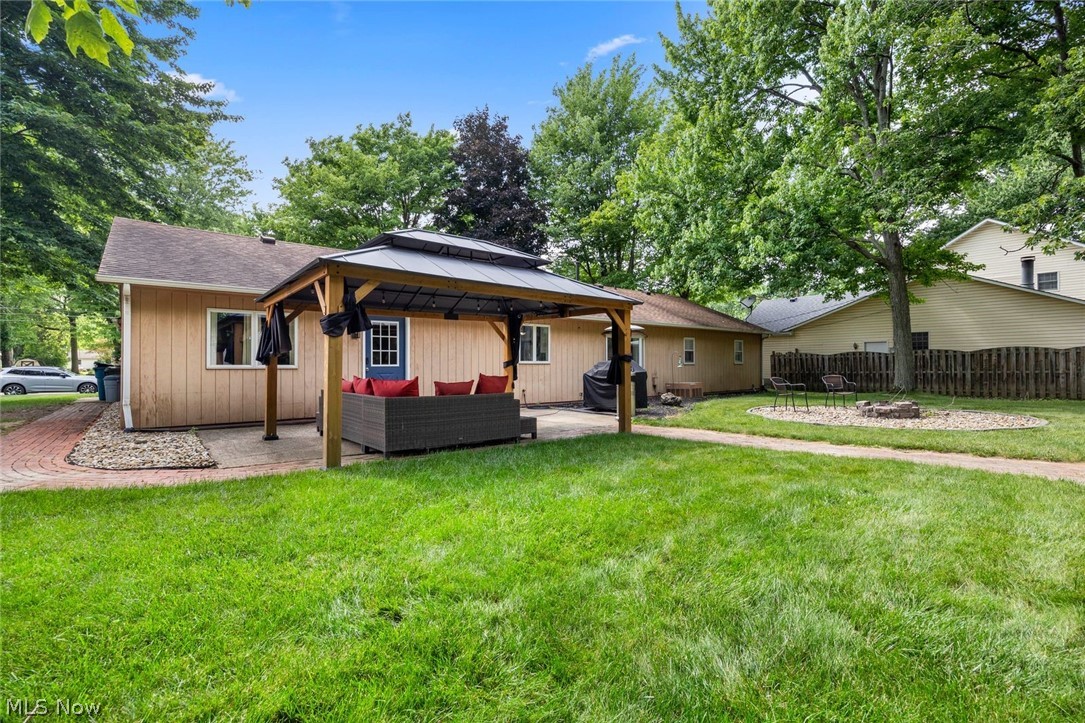 1135 Royal Drive Amherst OH 44001