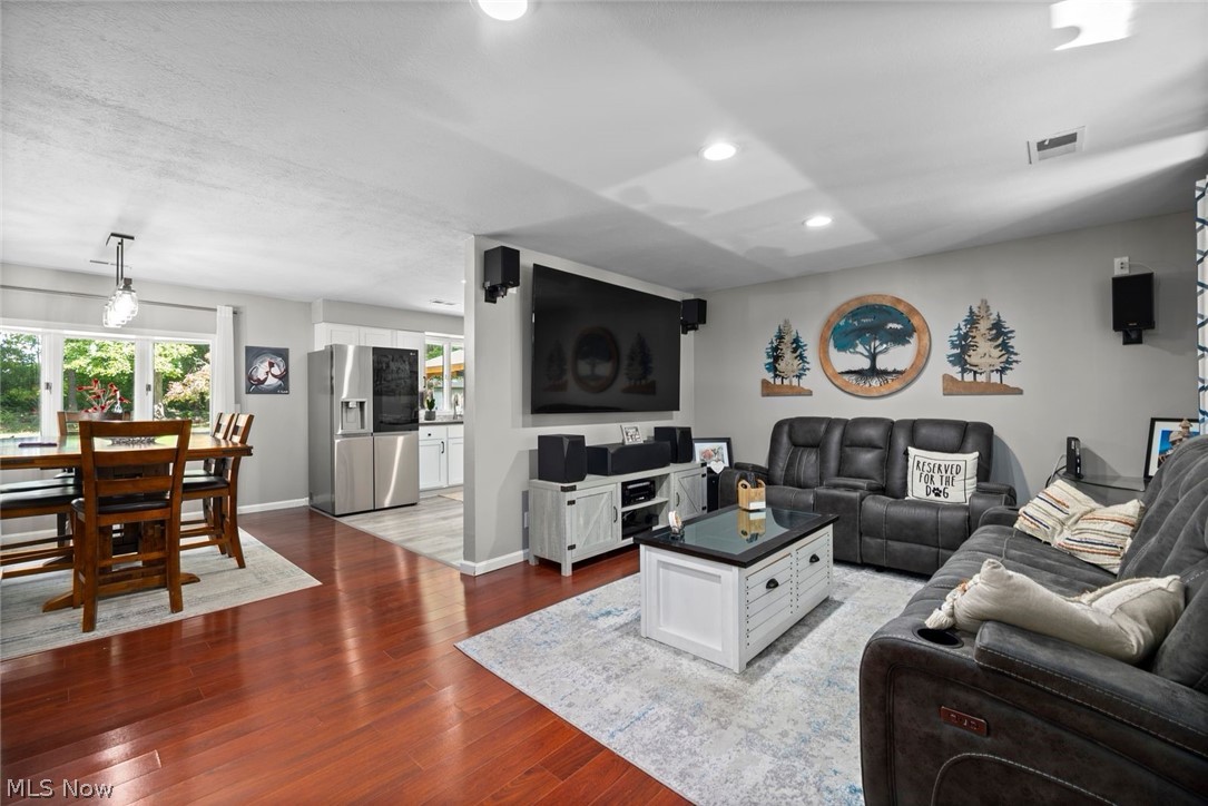 1135 Royal Drive Amherst OH 44001