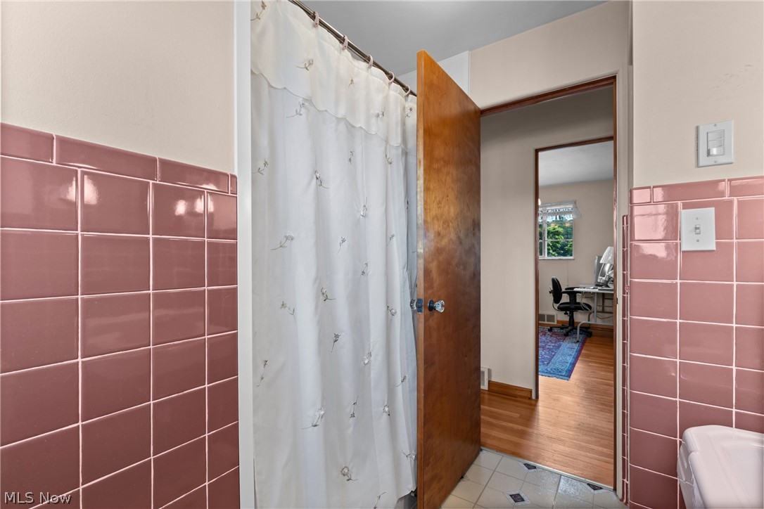 311 Hillcrest Drive Wellsburg WV 26070
