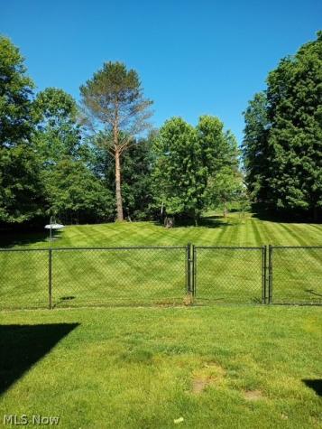 7998 Wolff Drive Garrettsville OH 44231