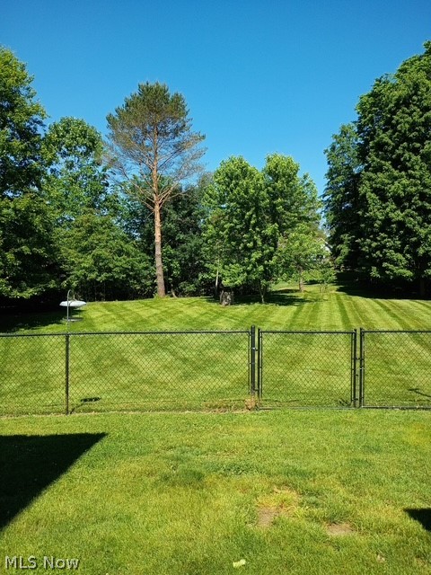 7998 Wolff Drive Garrettsville OH 44231