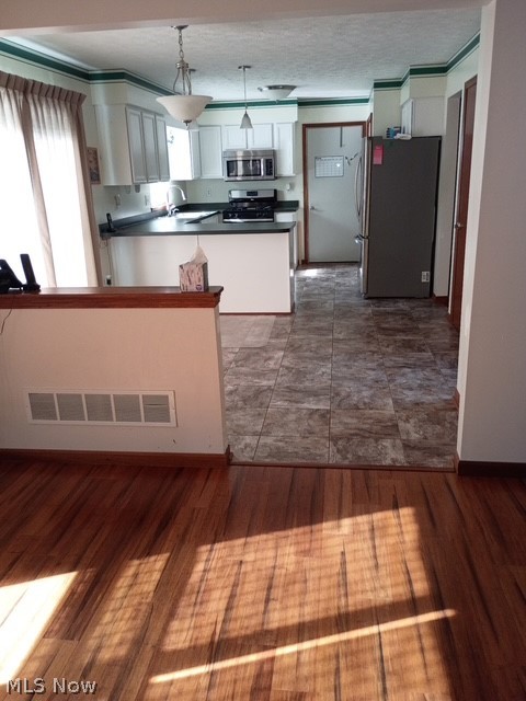 7998 Wolff Drive Garrettsville OH 44231