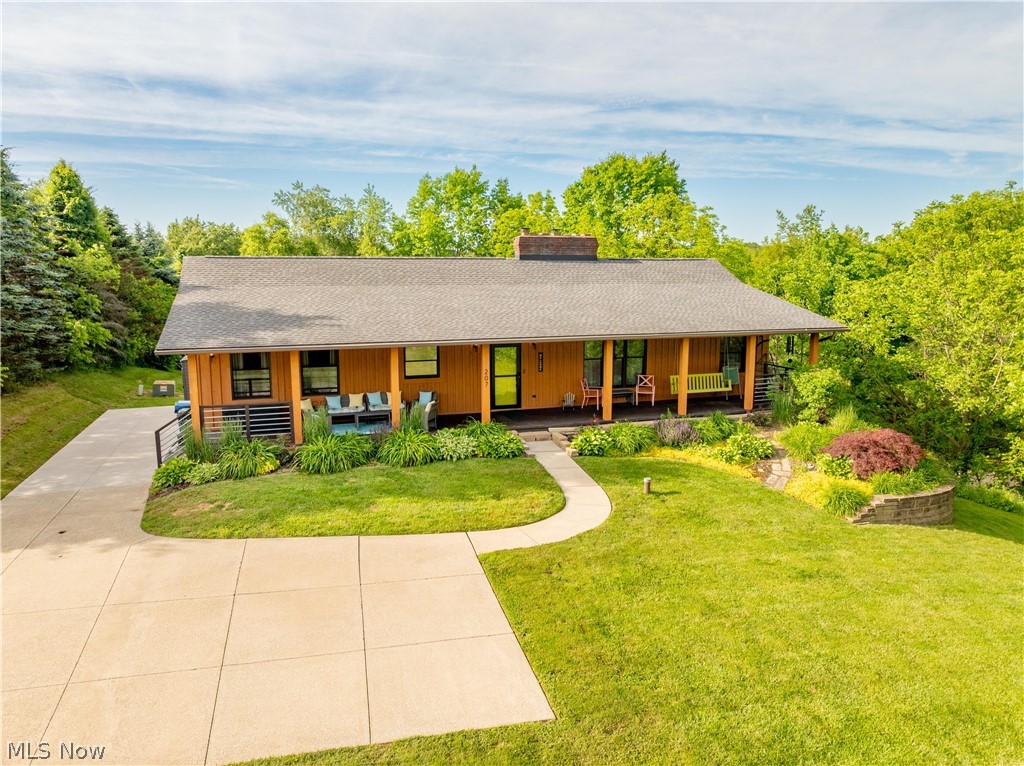 Green OH, 207 Mount Pleasant Road
