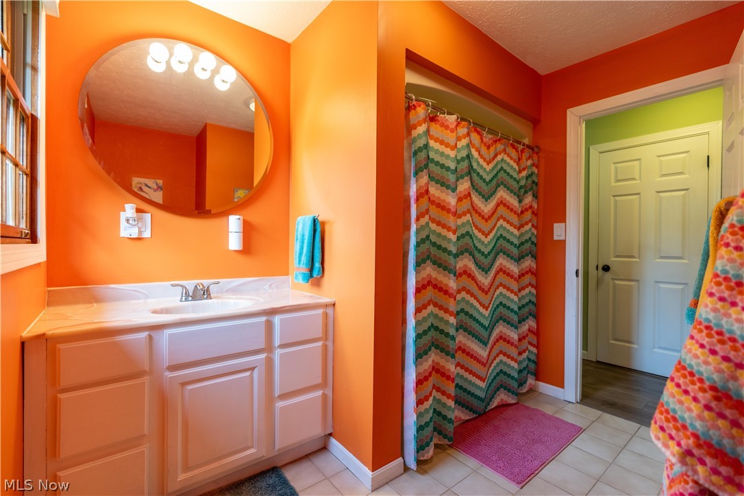 207 Mount Pleasant Road Green OH 44216