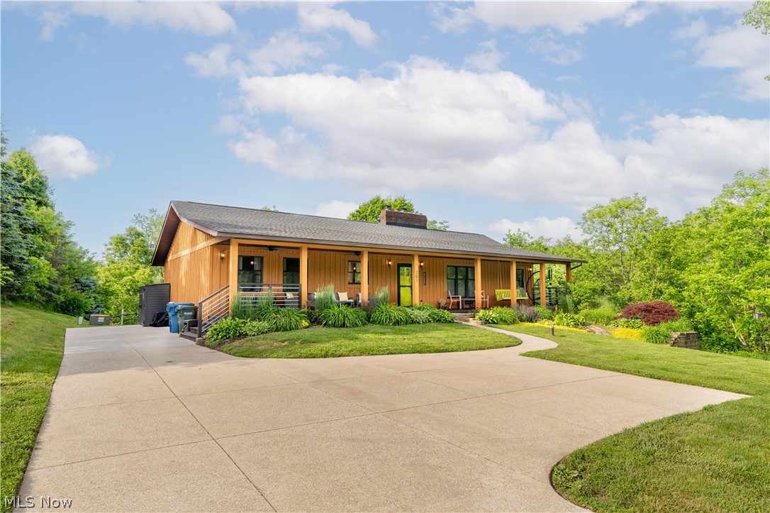 207 Mount Pleasant Road Green OH 44216