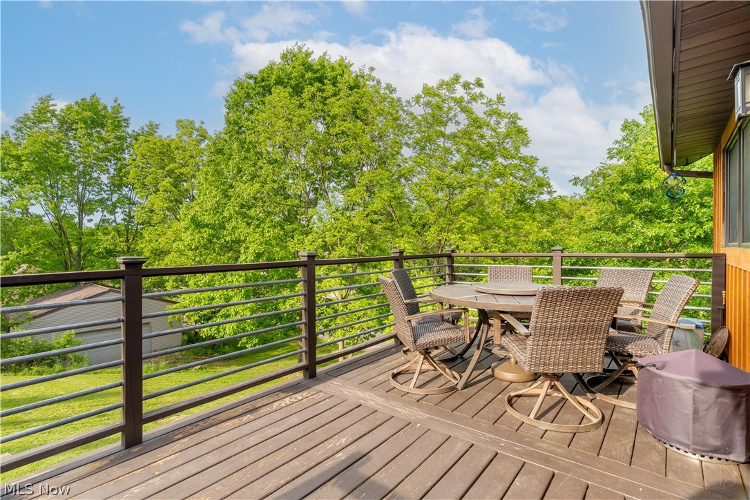 207 Mount Pleasant Road Green OH 44216