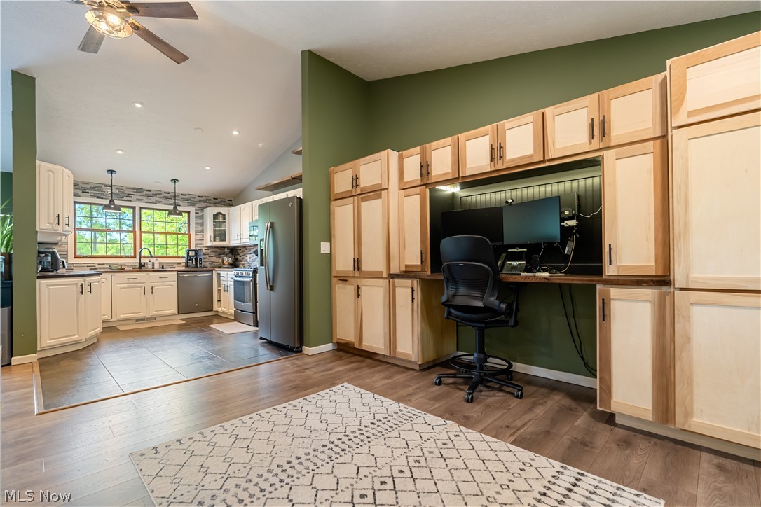 207 Mount Pleasant Road Green OH 44216