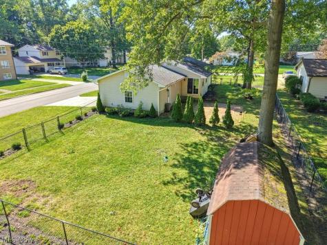 330 Tolbert Street Wadsworth OH 44281