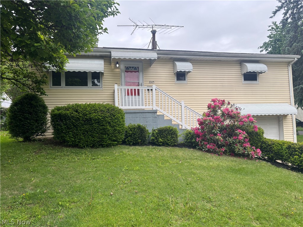 2265 S Hawkins Avenue Akron OH 44314