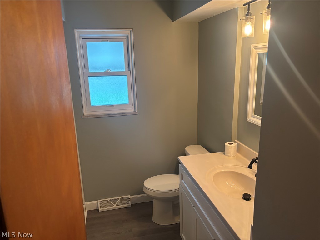 2265 S Hawkins Avenue Akron OH 44314