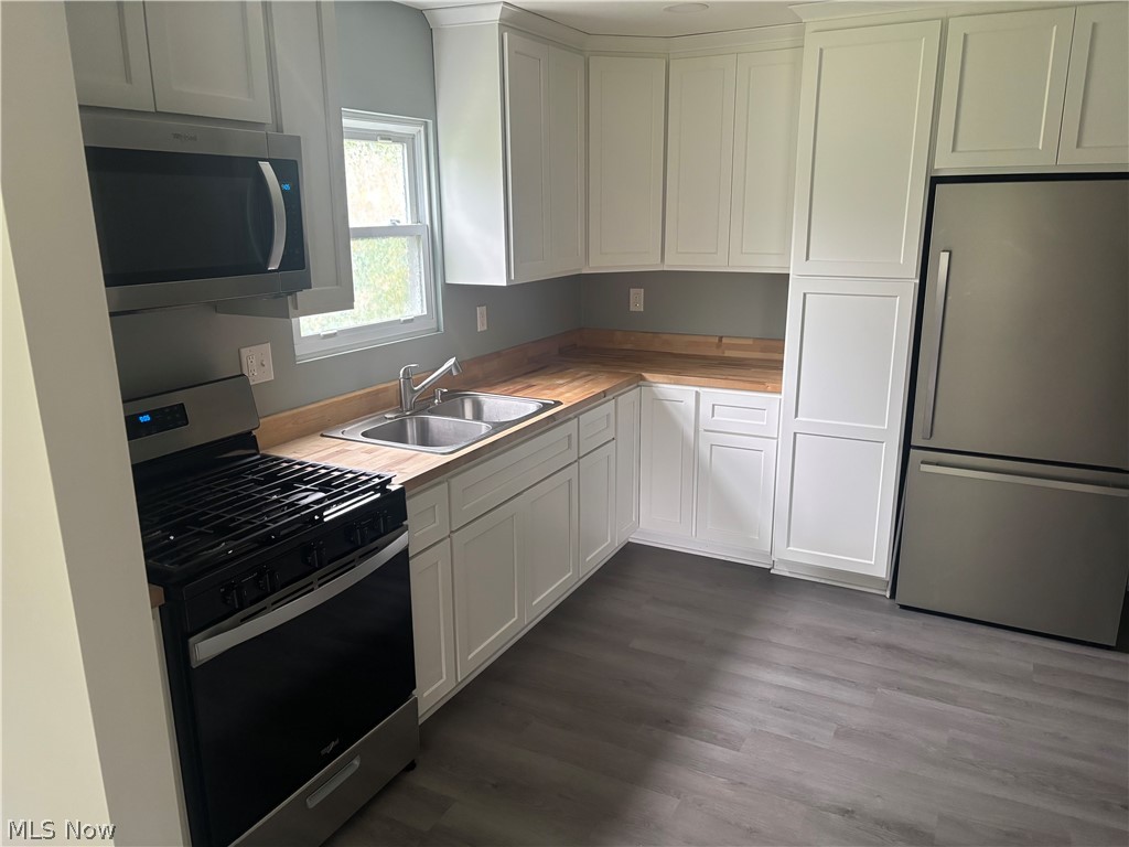 2265 S Hawkins Avenue Akron OH 44314