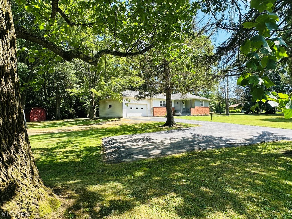 2695 Miller Graber Road Newton Falls OH 44444