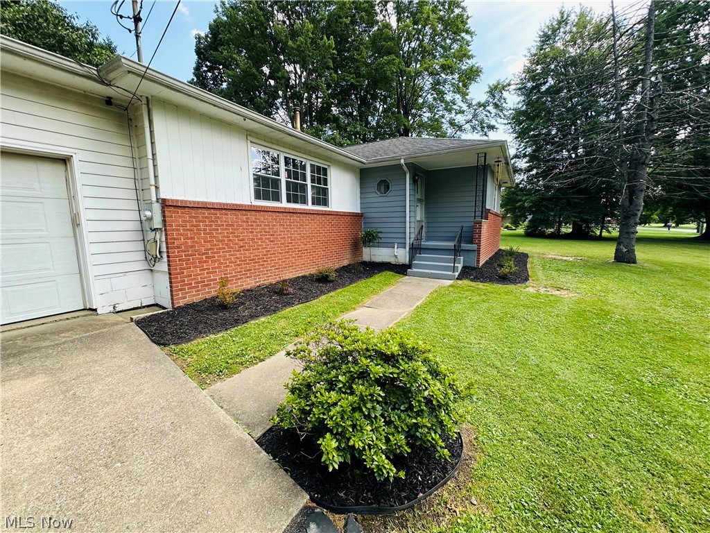 2695 Miller Graber Road Newton Falls OH 44444