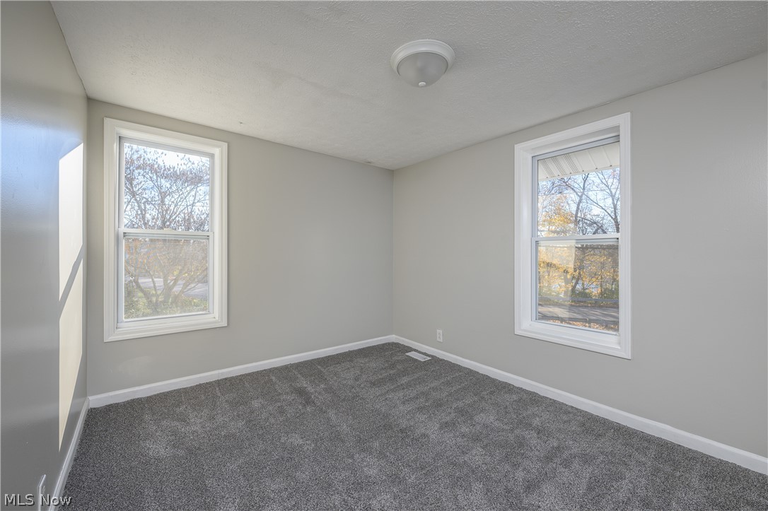 3169 Raceside Drive Akron OH 44319