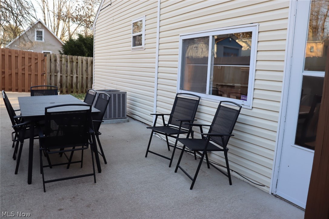 3169 Raceside Drive Akron OH 44319