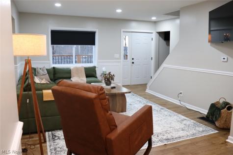 3169 Raceside Drive Akron OH 44319