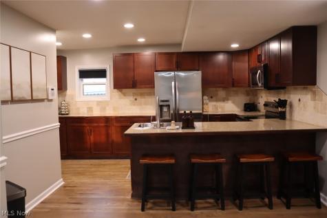 3169 Raceside Drive Akron OH 44319
