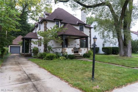 176 Stanford Road Berea OH 44017