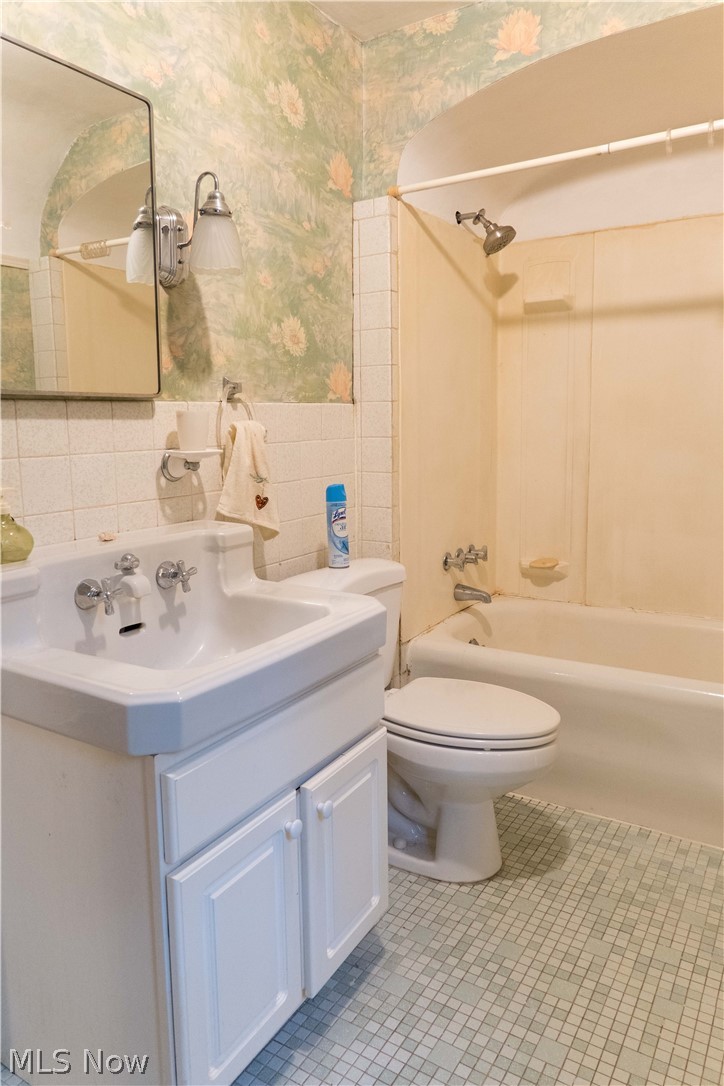 176 Stanford Road Berea OH 44017
