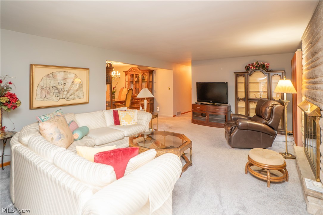 5345 Schario Road NW Canton OH 44718