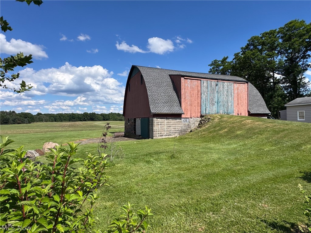 7305 S Duck Creek Road Berlin Center OH 44401