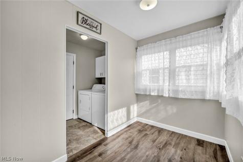 393 W Grace Street Bedford OH 44146