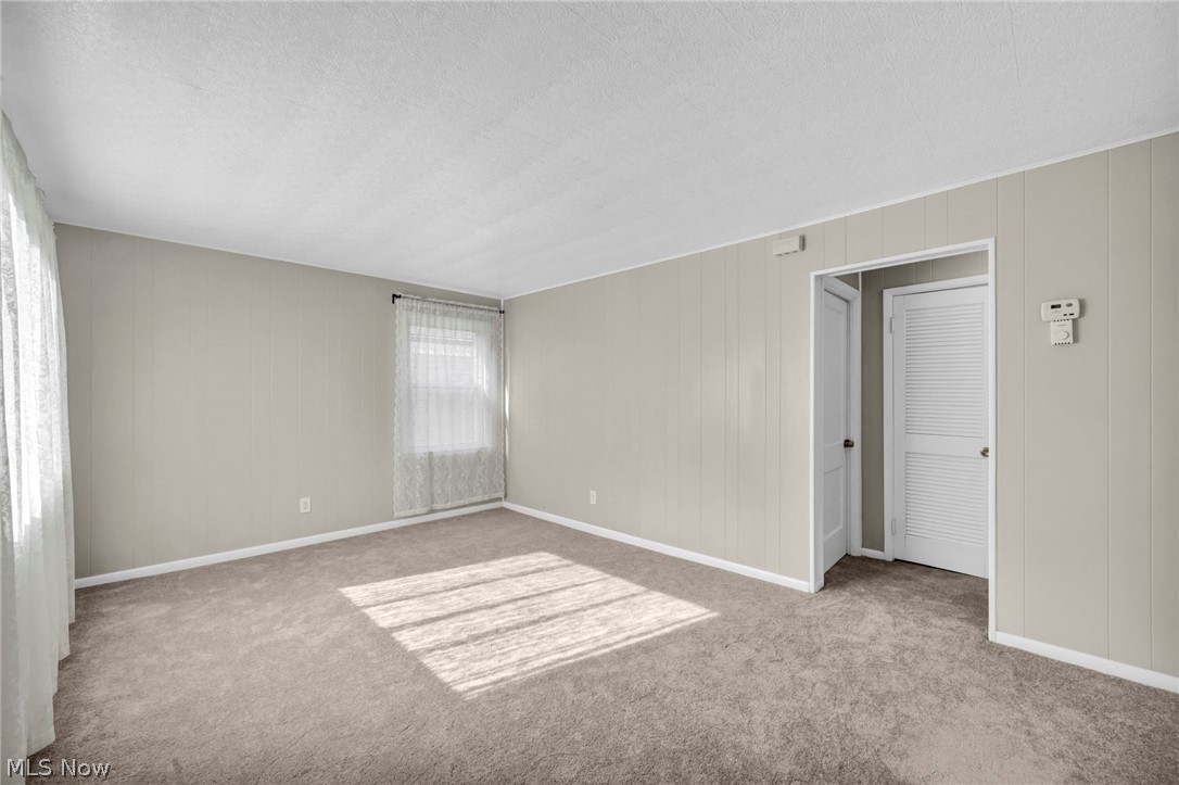 393 W Grace Street Bedford OH 44146