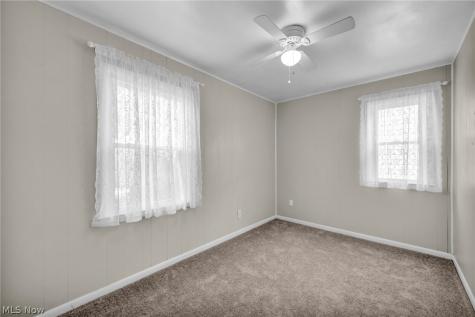 393 W Grace Street Bedford OH 44146