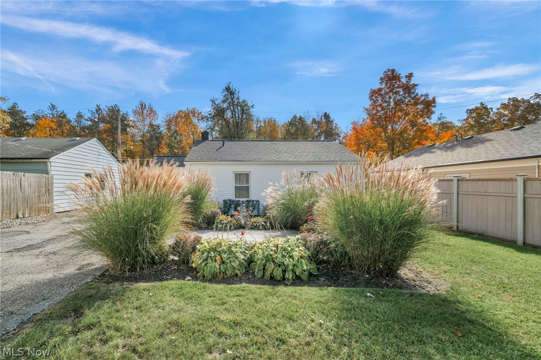 393 W Grace Street Bedford OH 44146