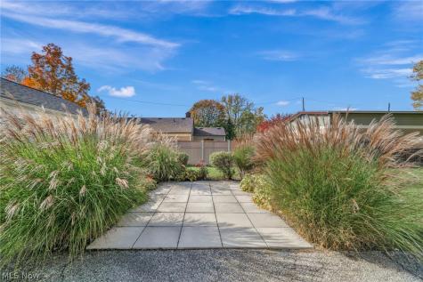 393 W Grace Street Bedford OH 44146