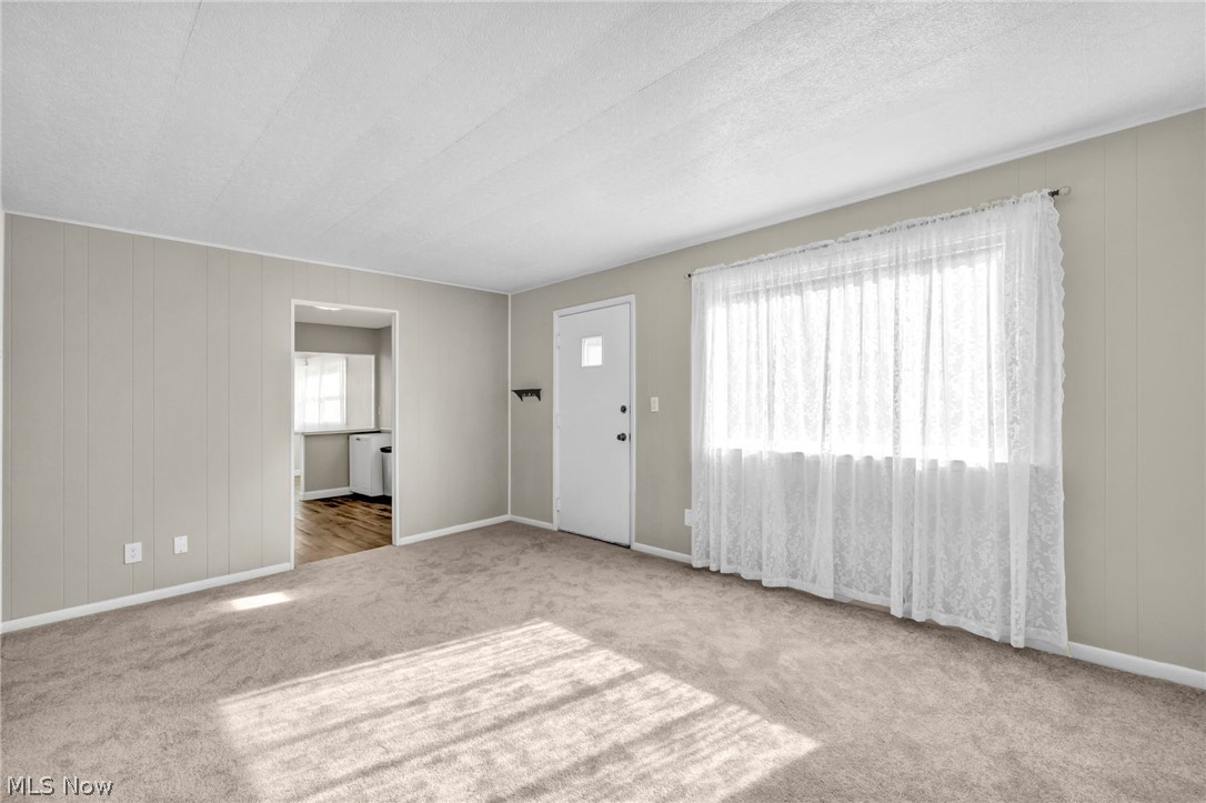 393 W Grace Street Bedford OH 44146
